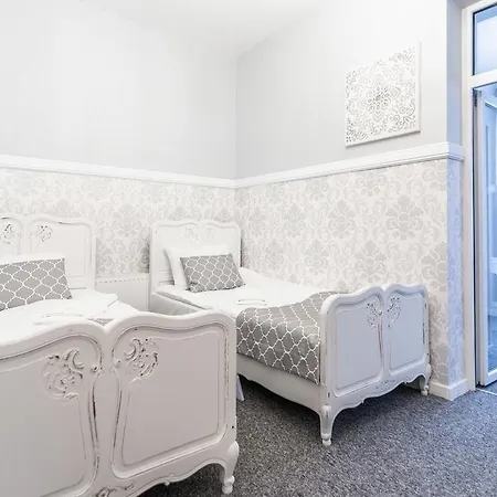 Hotel Premium - 4*